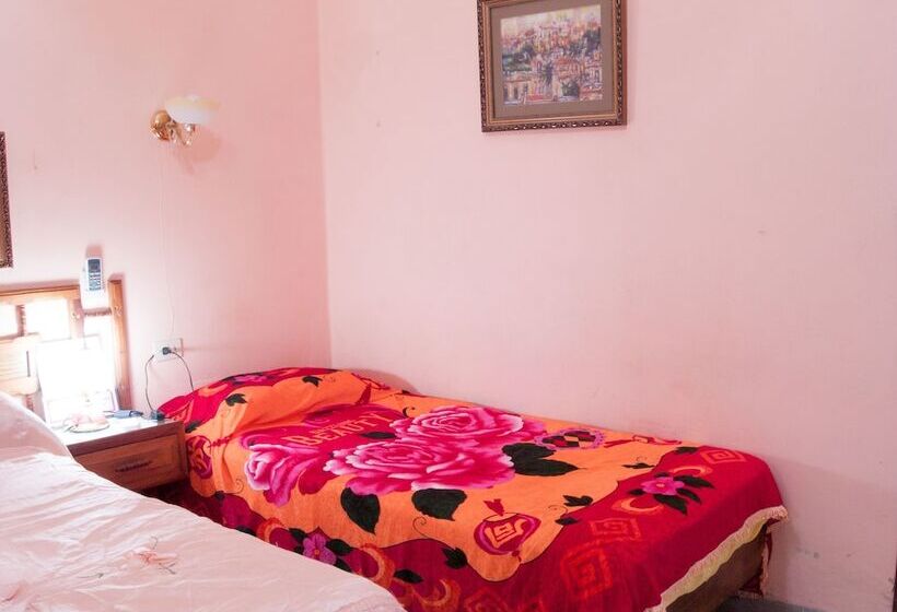 پانسیون Casa Anita