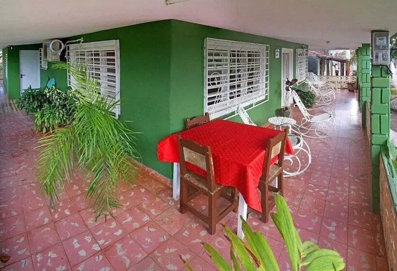 Majatalo Hostal Eida Y Lujan Playa La Boca