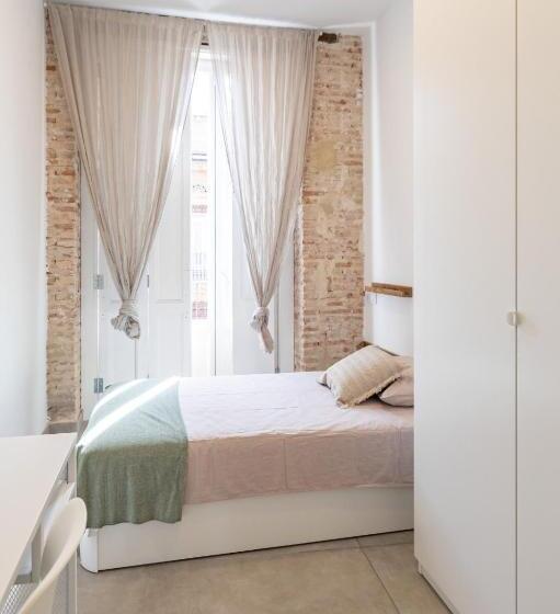 بنسيون Residencia Universitaria Trinitarios