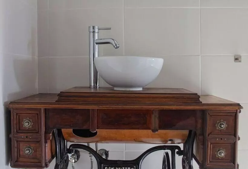 Pretty Gite With Private Pool