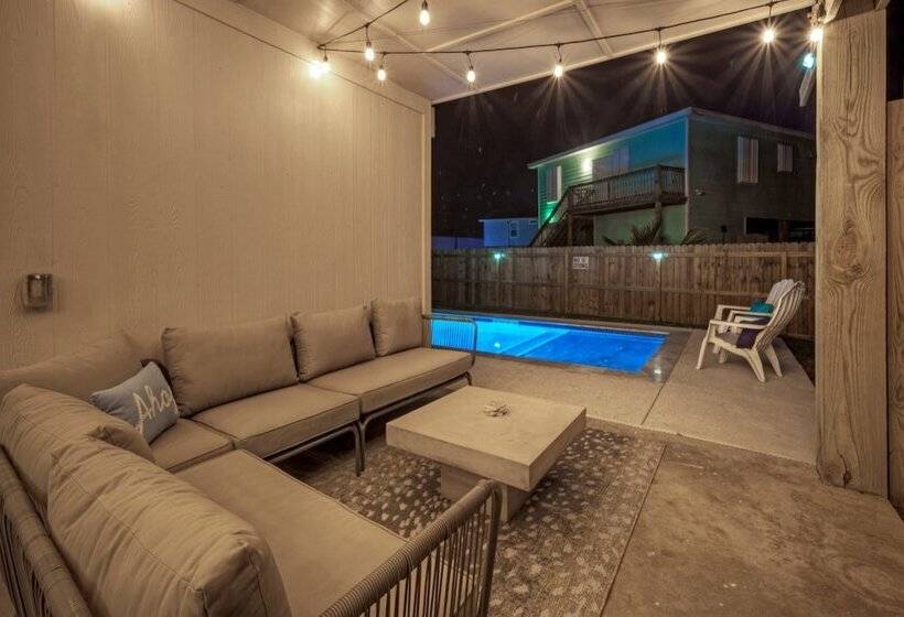 Private Pool, In Golf Cart Zone, Golf Cart For Rent Sea Therapy By Avantstay