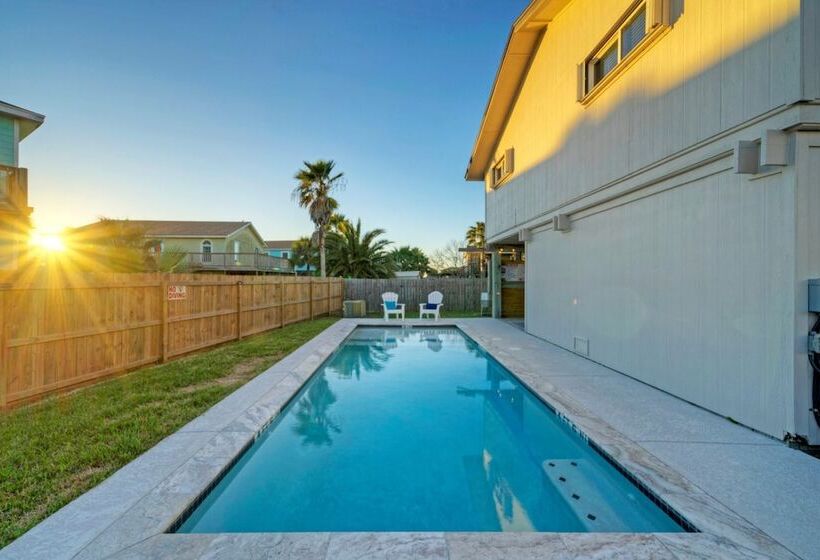 Private Pool, In Golf Cart Zone, Golf Cart For Rent Sea Therapy By Avantstay