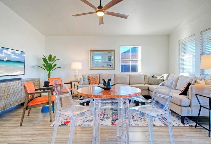 Private Pool, In Golf Cart Zone, Golf Cart For Rent Sea Therapy By Avantstay