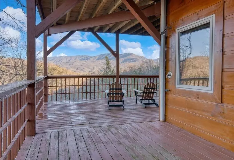 Thunder Mountain By Avantstay Views + Hot Tub