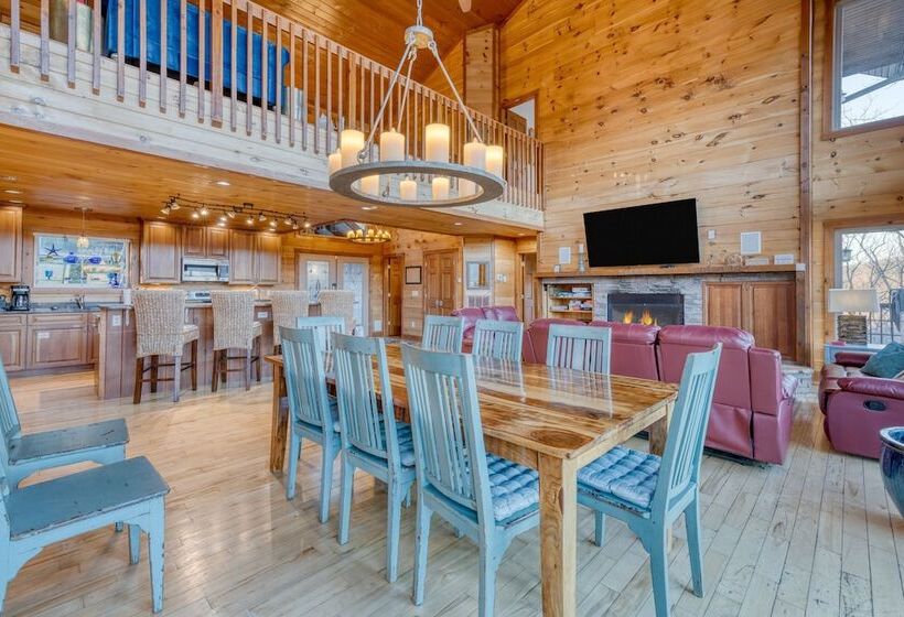 Thunder Mountain By Avantstay Views + Hot Tub