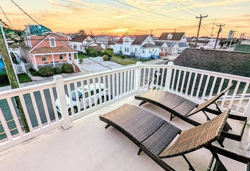 Waves  N Wooder By Avantstay Swimspa + Game Room, Walk To Beach