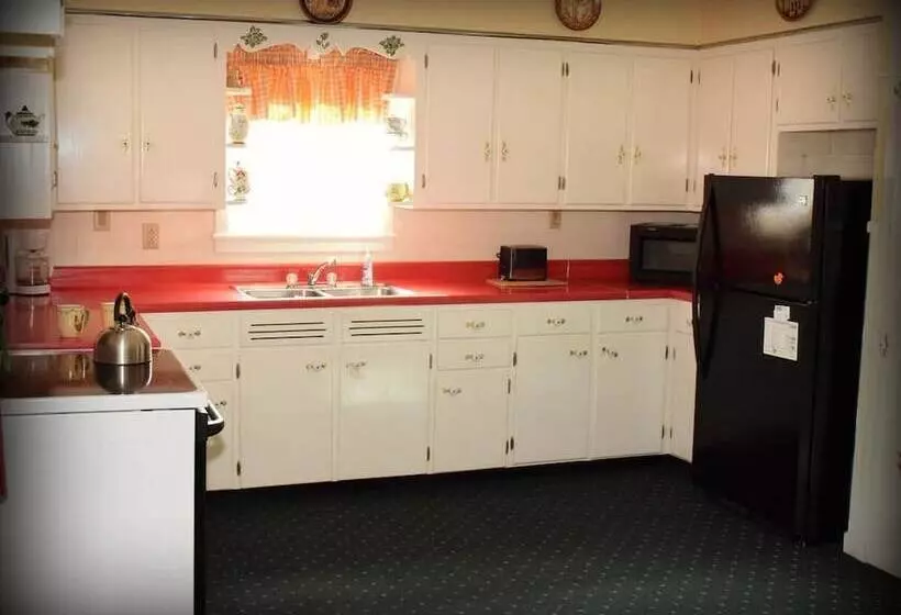 Beagle's Bed & Breakfast
