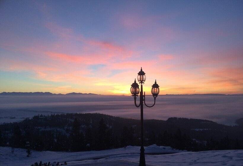 مبيت وإفطار Coyote Bluff Estate