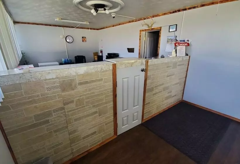 Marion Gray Plaza Motel