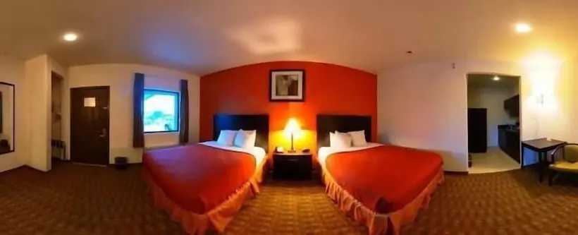 Hotelli Lux Inn And Suites