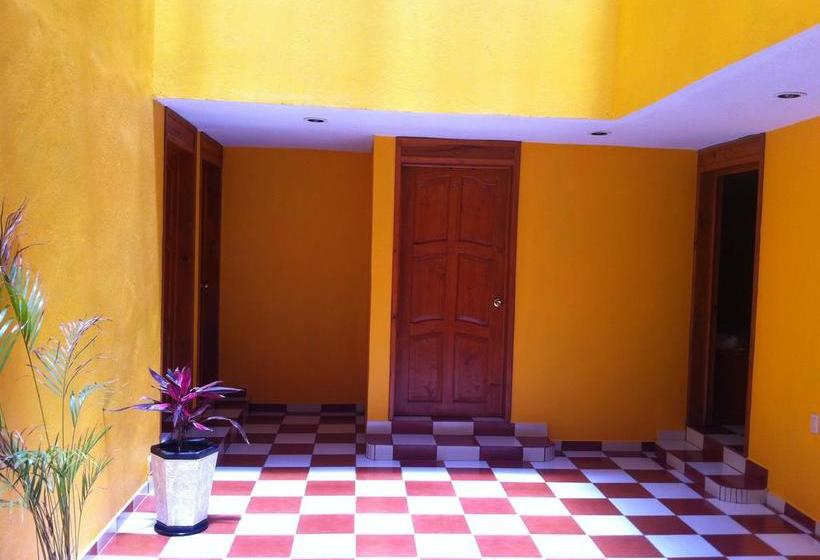 Отель Posada Castillo Panteon Ingles