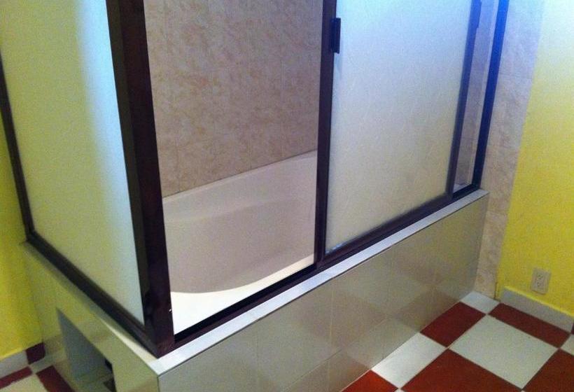 Отель Posada Castillo Panteon Ingles