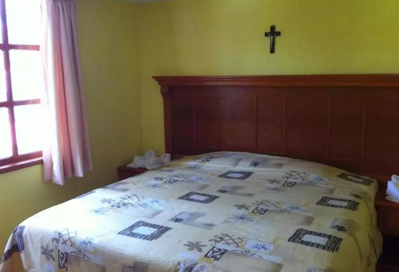 ホテル Posada Castillo Panteon Ingles