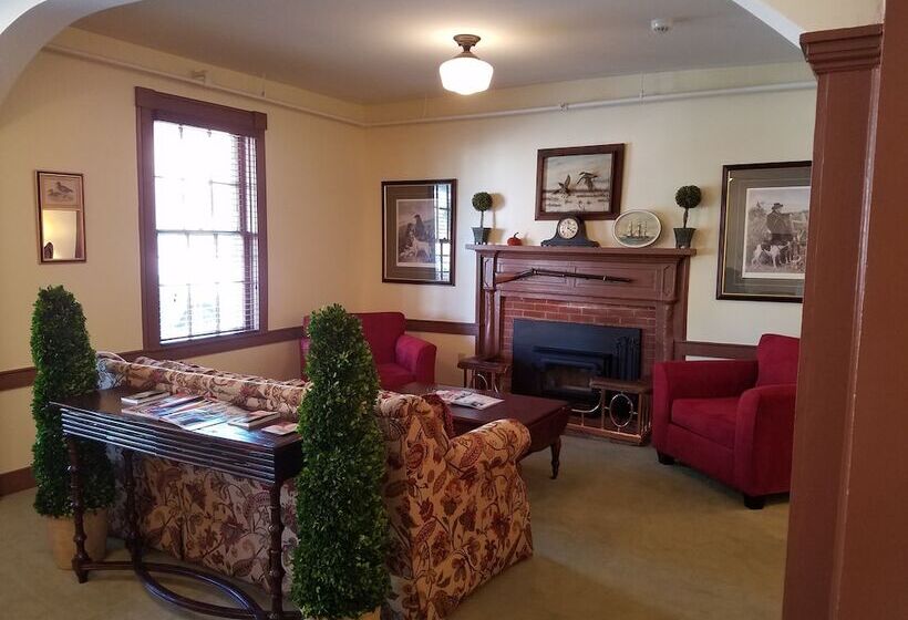 Отель Washington Inn And Tavern