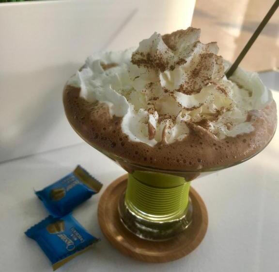 فندق على الطريق A1a Ocean Club