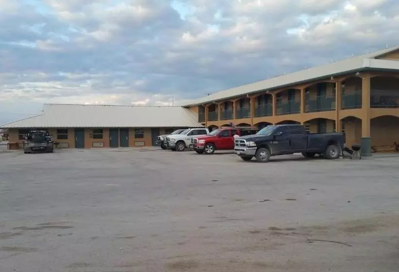 Motelli Derrick Inn