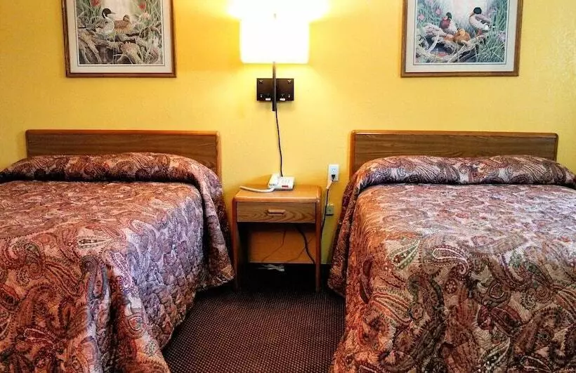モーテル Desert Inn