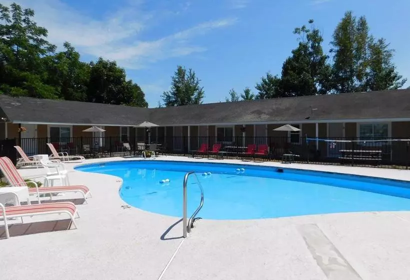 モーテル Emerald Isle Inn  Hampton