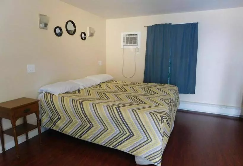 モーテル Emerald Isle Inn  Hampton