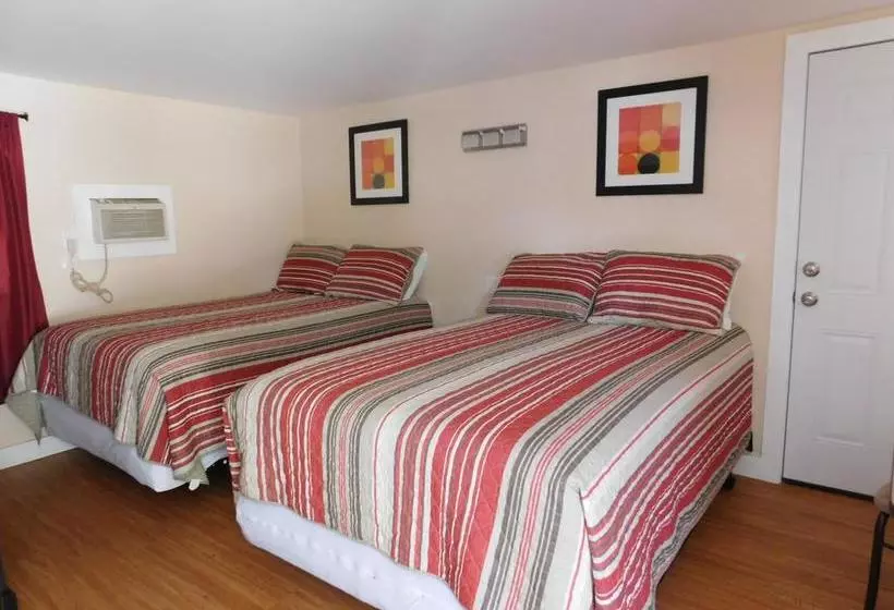 モーテル Emerald Isle Inn  Hampton