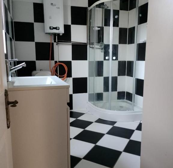 هاستل Behind The Dunes