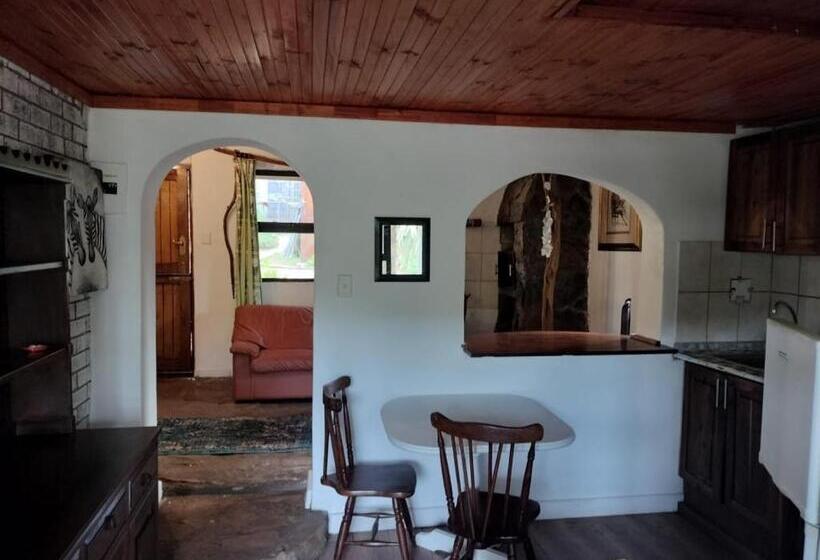 هاستل Behind The Dunes