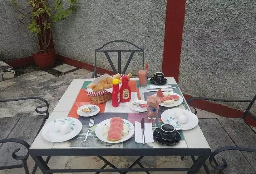 Hostal Los Jasmines