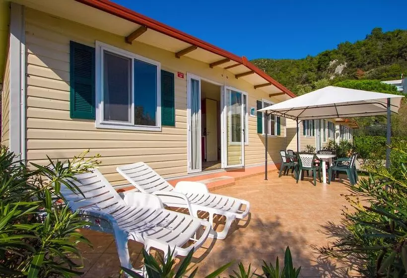 ホテル Camping Oliva Mobile Homes