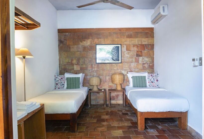 پانسیون Casa Barmarin