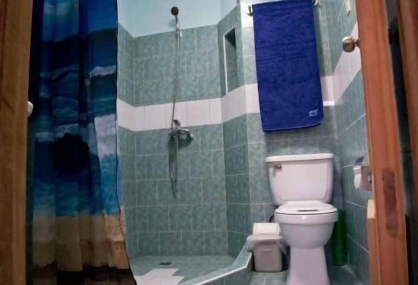 پانسیون Hostal Las Tradiciones