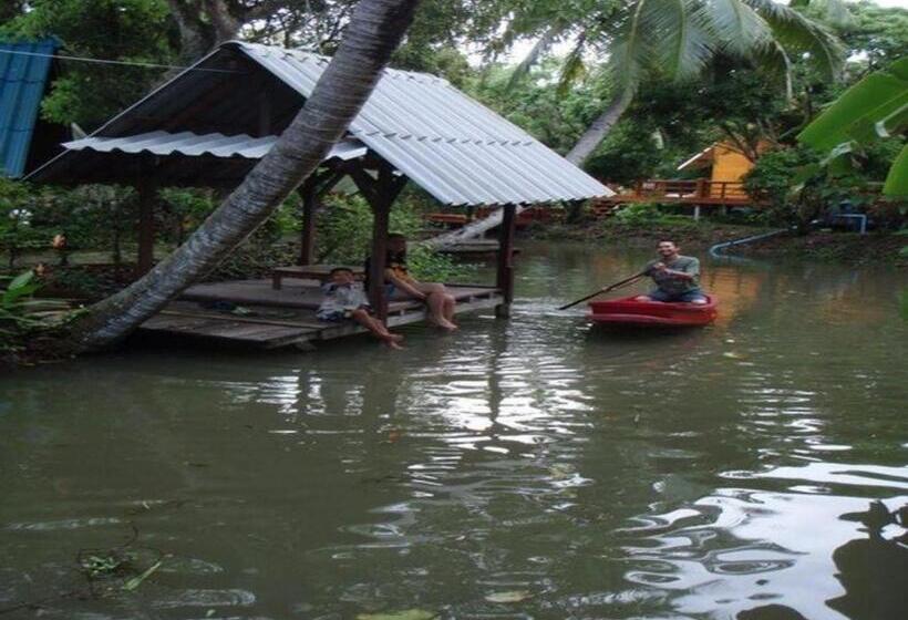 Banmaihom Resort Amphawa