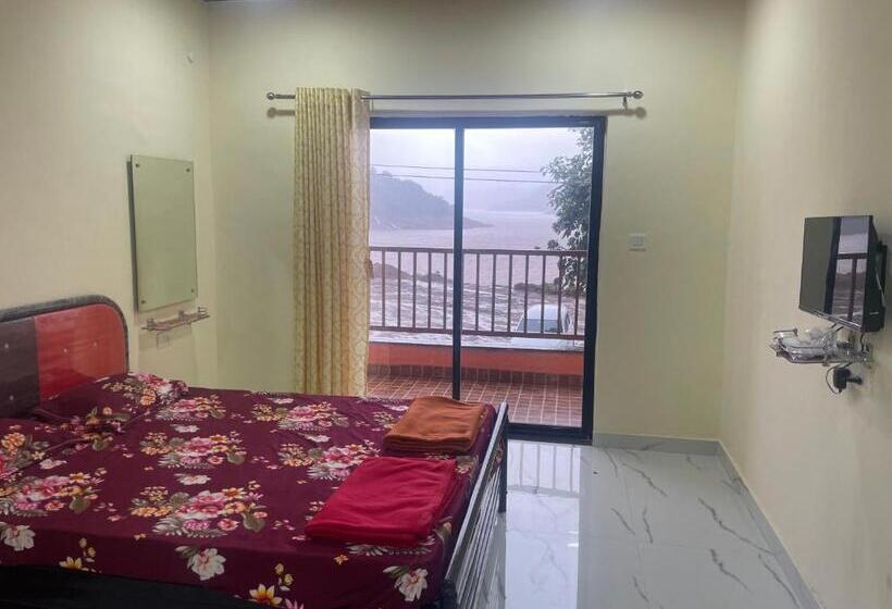 צימר Charviks Blue Diamond Resort