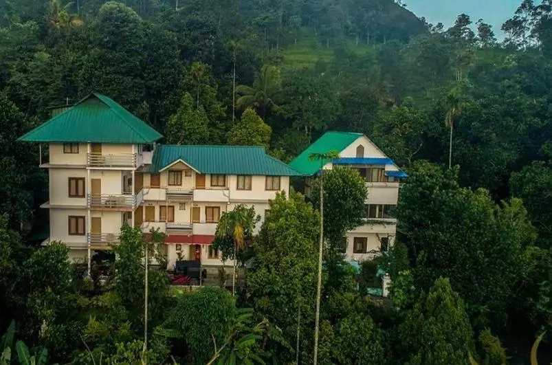 Bell Vedera Resort