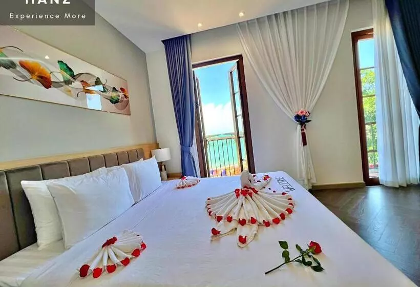 Hanz Lagoon Sunset Hotel & Spa