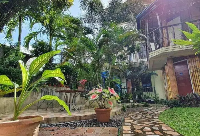 هتل Bamboo Garden Boutique
