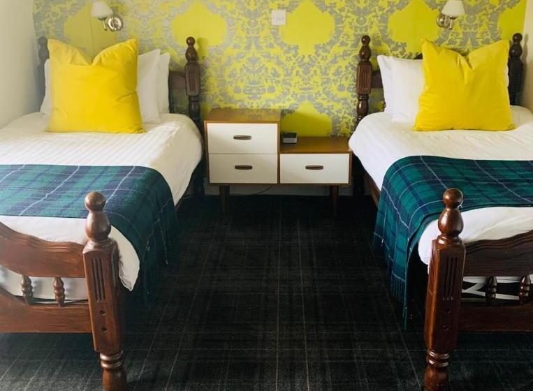 Отель Invershin