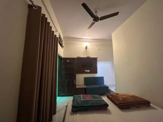 ホテル Joshi Tourist Lodge
