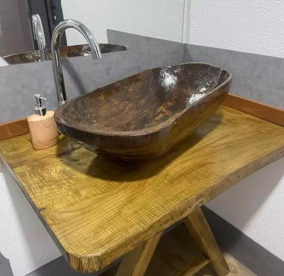 هتل Krupajsko Vrelo