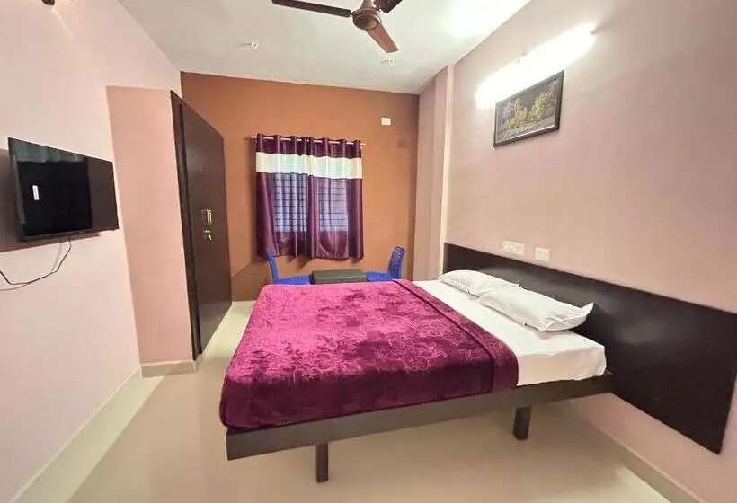 Hotelli Surya Residency Srirangam