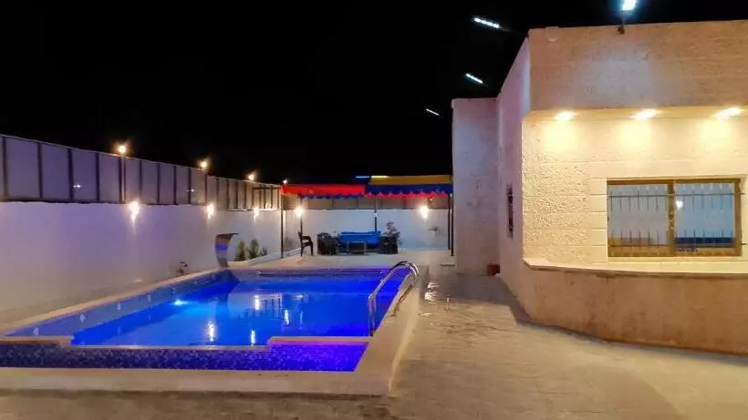 هتل Tala Farm And Chalet