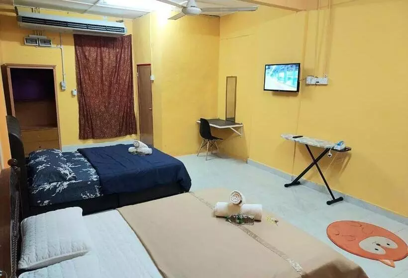 Irama Resort Amir Yjs , Pantai Irama Bachok