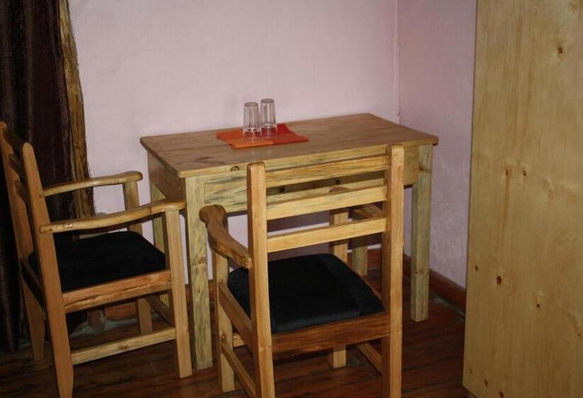 پانسیون Bulbul Safaris Lodge