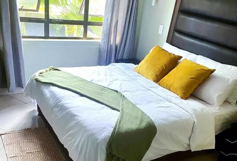 ペンション Staycation In Hartbeespoort