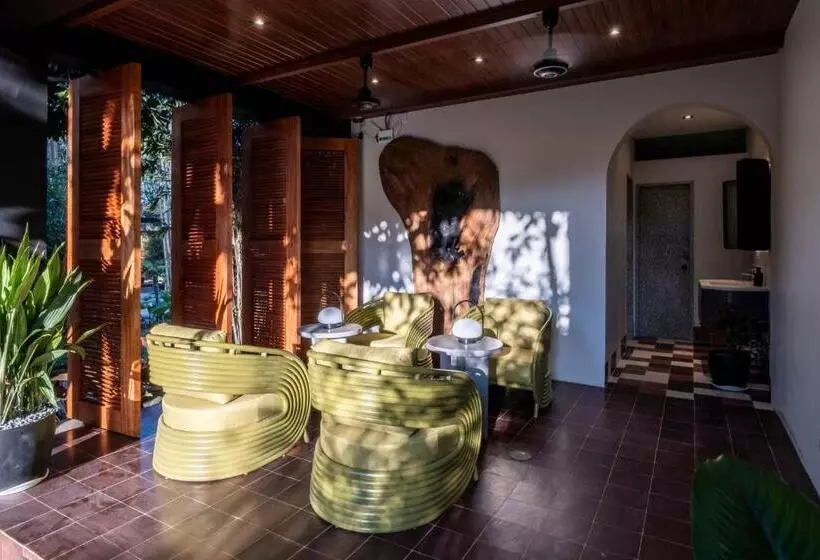 Vijaya Cabin   Ezra Viniti Resort