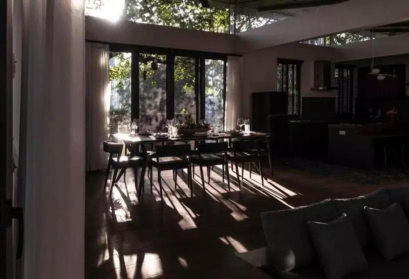 Vijaya Cabin   Ezra Viniti Resort
