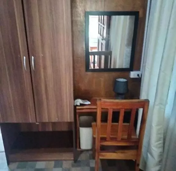 The Garden Tropical Cabins