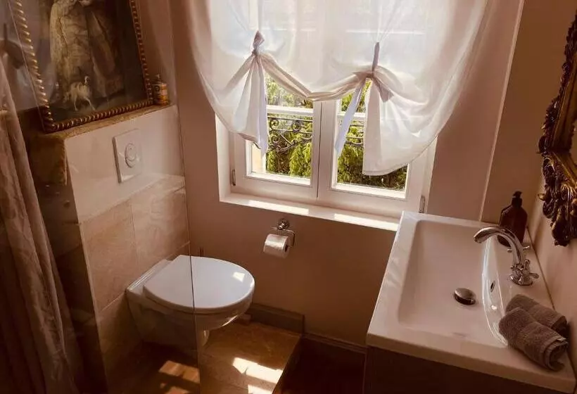 B&b Clos Emilion Et Table D Hôte En Option