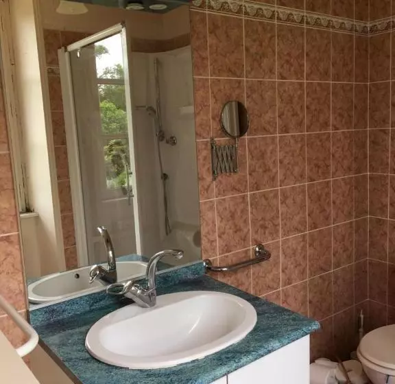 Aamiaismajoitus (B&B) Chambres D Hôtes De La Grande Maison