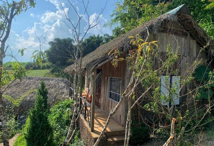 تختخواب و صبحانه La Rosa House