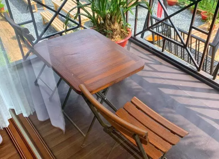 تختخواب و صبحانه La Rosa House